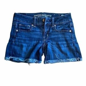 American Eagle Jean shorts super stretch size 00
